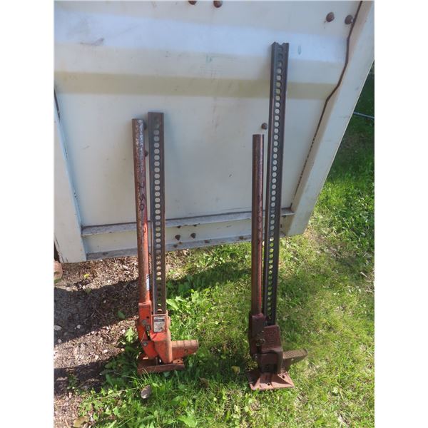 2 Jackalls 1) 36'' 1) 48''