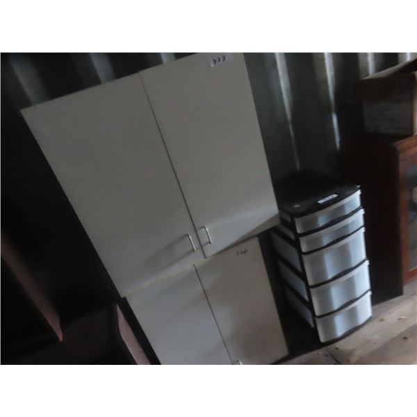 2 Upper Cabinets and Organizer