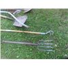 Image 2 : Yard Tools Shovels, Potato Fork