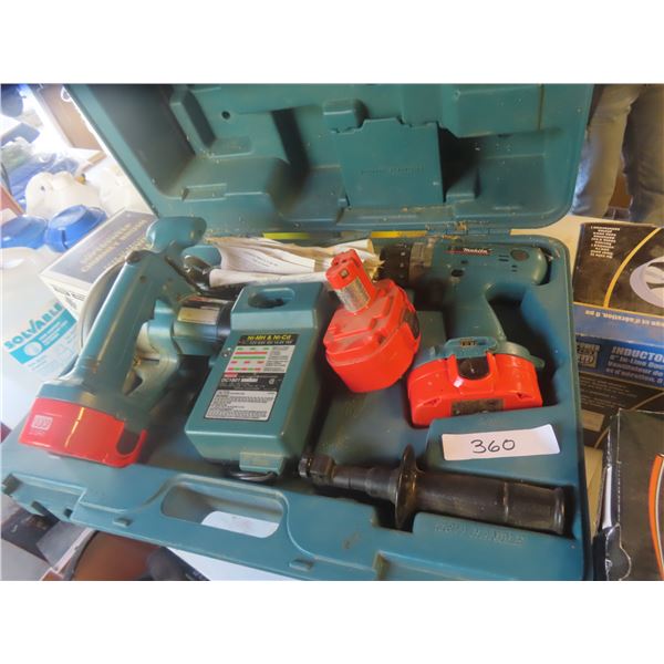 Makita 18V Cordless Circular Saw Drill Charger and 3 Batteries