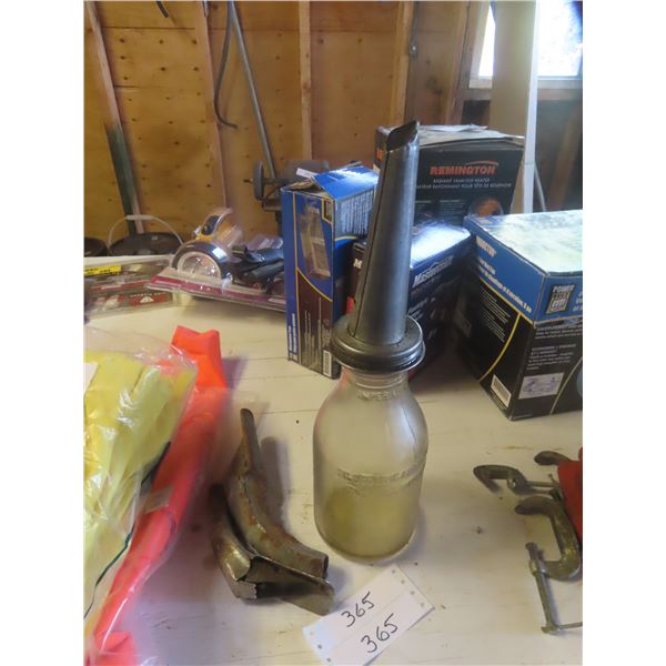 Vintage Oil Boute with Spout 