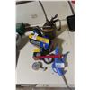 Image 1 : 2 Oil Cans, Pressure Gauges, Air Quick Connect Fittings 
