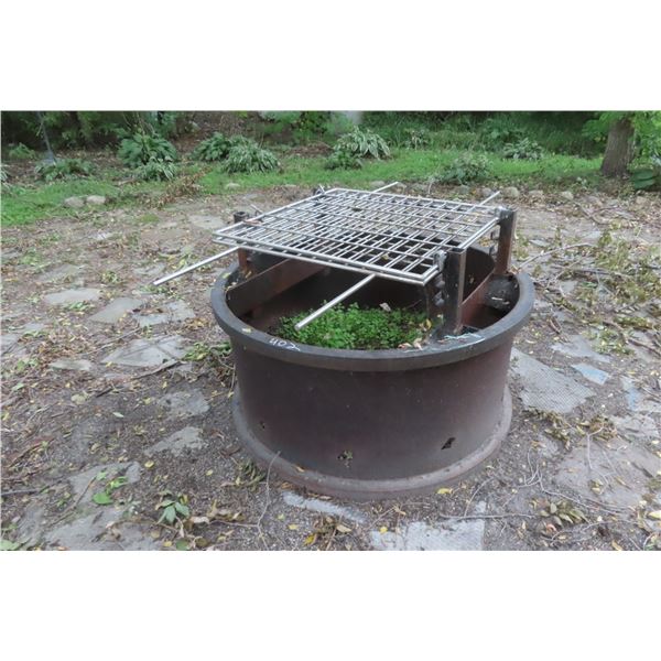 3/16" Thick Wall Firepit 19"x 41" Across with 2 Stainless Steel Racks 27"x27" 