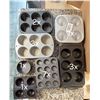 Image 1 : LOT DE 20 MOULES À MUFFINS ASSORTIS