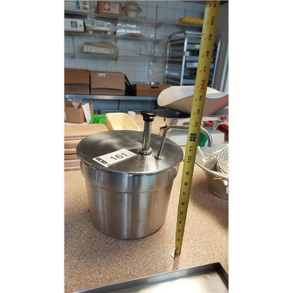 DISTRIBUTEUR A  PRODUITS LIQUIDES MOD. 83240