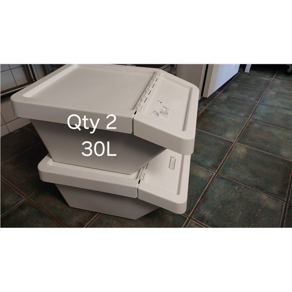 LOT DE 2 BACS À INGRÉDIENT 16" X 21" X 10"