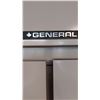 Image 2 : REFRIGÉRATREUR GENERAL 54" X 33" X 82"