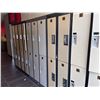 Image 3 : L1 - Group of metal lockers - (x22 Lockers)