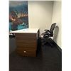 Image 1 : L2 - Office Desk + Chair