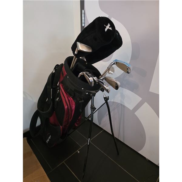 L1 - Set of Golf Clubs & Bag