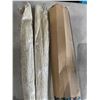 Image 3 : 10-Stem Pack of 40" Tall Natural Pampas Grass Decor - New