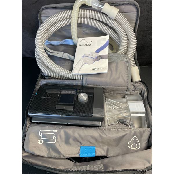1 ResMed AirSense 10 CPAP Machine/CPAP Kit - Used - Tested/Powers On