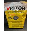 Image 2 : 1 Victor Fast-Kill Refillable Mouse Poison Bait Station - Includes 1 Bait Station + 16 Refills - New