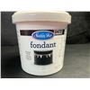 Image 1 : 1 Tub of Satin Ice Fondant for Baking/Cake Decorating - Black - Vanilla Flavor (1KG) - New