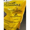 Image 3 : 1 Victor Fast-Kill Refillable Mouse Poison Bait Station - Includes 1 Bait Station + 16 Refills - Ne