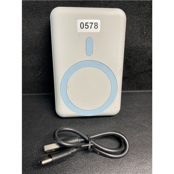 1 Magnetic Wireless Power Bank (White) 6500mAh - No Box/Open Box
