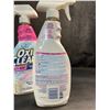Image 2 : 2 Oxi Clean Baby Stain Remover Multi-Purpose Sprays - 651mL - New
