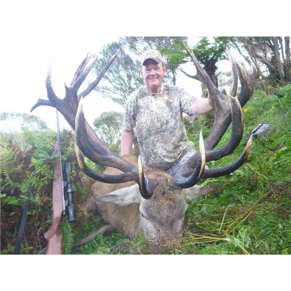 NEW ZEALAND – 5 DAY 2X1 BIG GAME RIFLE HUNT FOR 2 HUNTERS