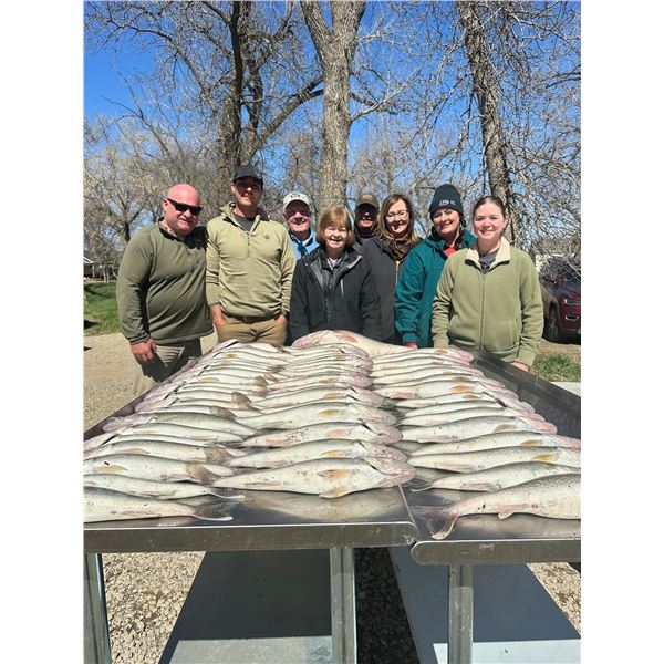 Cold Water Outfitters Trophy Walleye Fishing