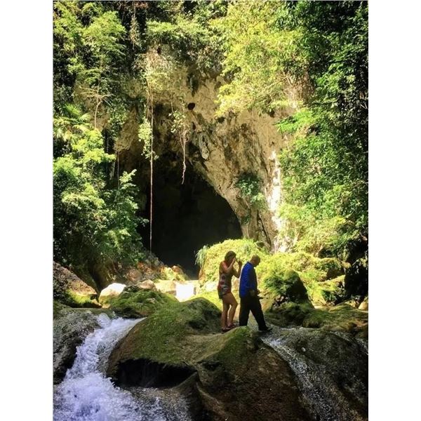 Safari Unlimited LLC. Belize Jungle  Adventure