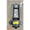 Image 1 : TORIN BLACK JACK 3 TON HYDRAULIC GARAGE JACK *MISSING HANDLE*