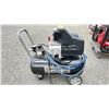 Image 2 : CONSTRUCTION CREW TA-2530B 8 GALLON 125 PSI PORTABLE AIR COMPRESSOR