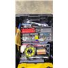 Image 3 : 102 LITRE STORAGE BIN WITH LID FILLED WITH SMALL TOOL BOXES, HARDWARE, LEVEL, ORGANIZERS & MORE