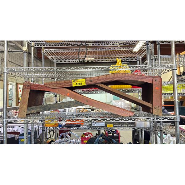 PAIR OF HEAVY DUTY VEHICLE RAMPS