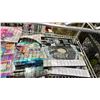 Image 4 : NHL PAPER LANTERNS & VARIOUS PARTY DECORATIONS