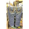 Image 8 : FOUR PAIRS OF JEANS