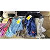 Image 4 : SHELF SOCKS, UNDERWEAR & GLOVES