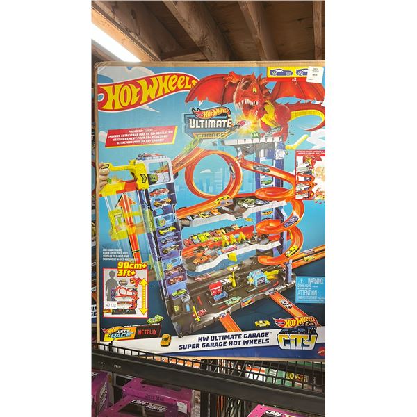 HOT WHEELS ULTIMATE GARAGE
