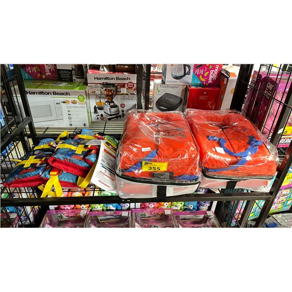 ADULT & CHILDRENS LIFE JACKETS