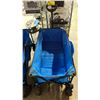 Image 2 : OZARK TRAIL COLLAPSIBLE WAGON