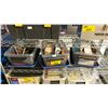 Image 1 : SHELF OF CLAMPS, ASSORTED SANDPAPER, GRINDING DISCS & MORE