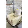 Image 2 : LEATHER CHAIR