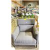 Image 1 : BLUE CHAIR