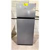 Image 1 : HISENSE REFRIGERATOR APPROX 45"H X APPROX 19"W