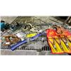 Image 3 : CLAMPS, SMALL VICE, AXE, SAW & MORE