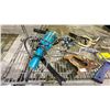 Image 4 : CLAMPS, SMALL VICE, AXE, SAW & MORE