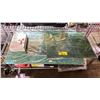 Image 1 : ASSORTED CUTTING MATS & CARTON TAPE DISPENSER