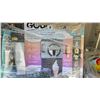 Image 6 : PALLET FILLED WITH - ICE CREAM MAKER, HOLIDAY DECOR, SMALL APPLIANCES & MORE *MUST TAKE ALL ON