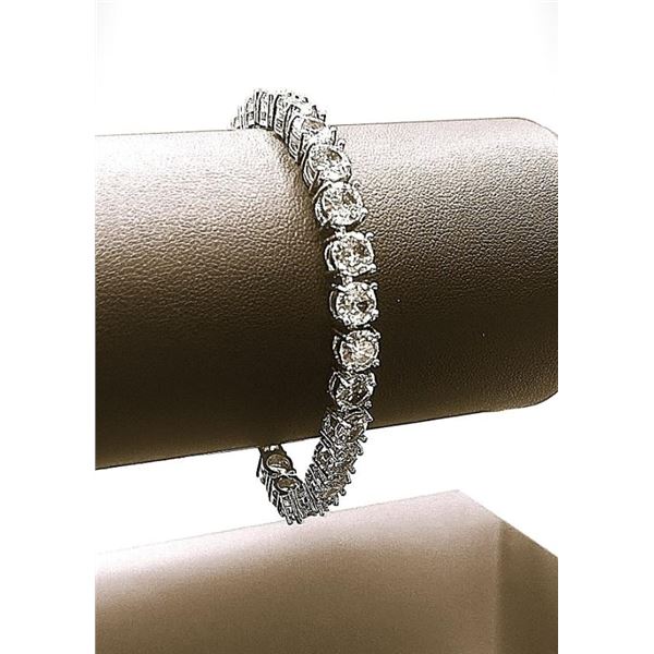 18 K White Gold Plated Simulated 26 Cwt.  Diamond Tennis Bracelet