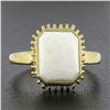 Image 6 : Vintage 10k Yellow Gold Rectangular Cabochon Cut Opal Solitaire Cocktail Ring