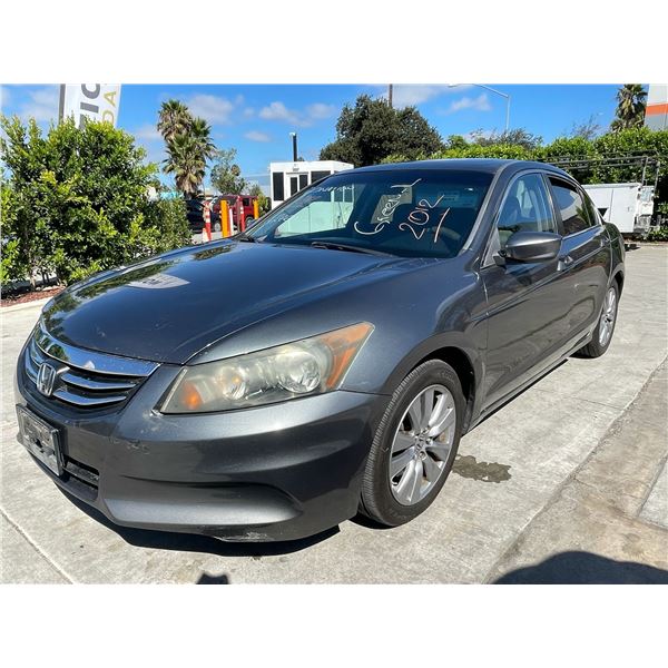 HOND ACCORD 2012 T-DONATION