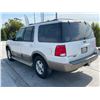Image 4 : FORD  EXPEDITON 2004 SALV T/DONATION