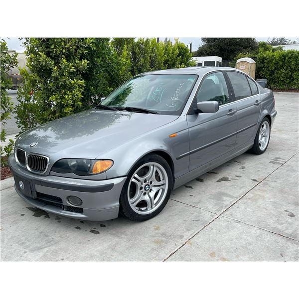 BMW 330I 2004 T-DONATION