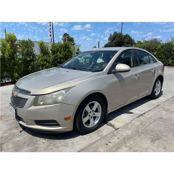 CHEV CRUZE 2012 T-2 DAYS