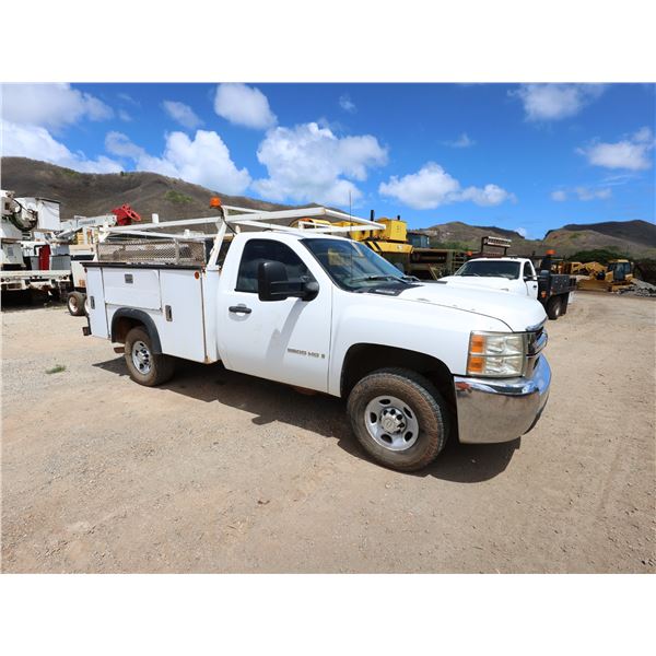 2007 GM 2500 HD Service Truck, Lic. 617TSS, 163097 Miles (Starts & Runs - See Video)