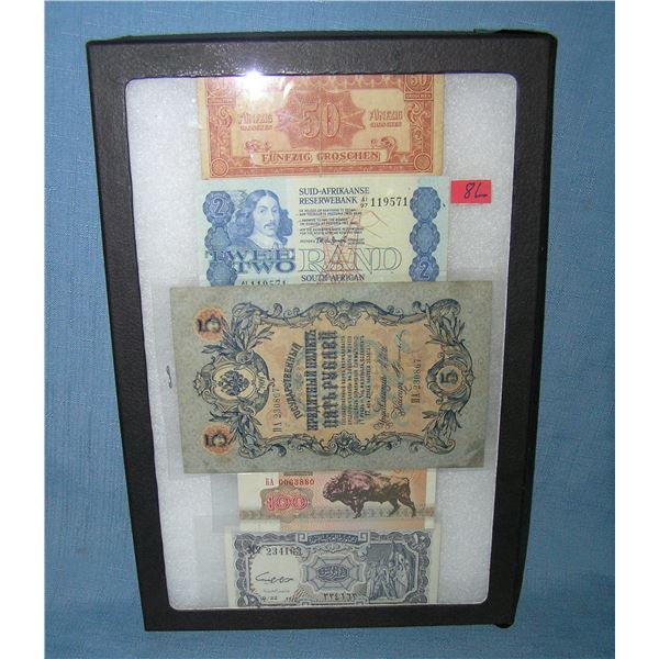 Group of world currency